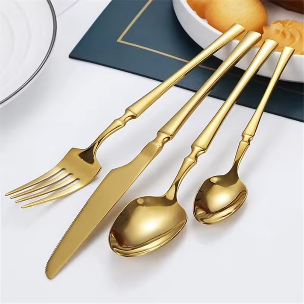 Jogo de Talheres Dourado em Aço Inox - Kit 24 Peças